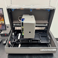 Formulatrix NT8 Nano Transfer Protein Liquid Handler image 2